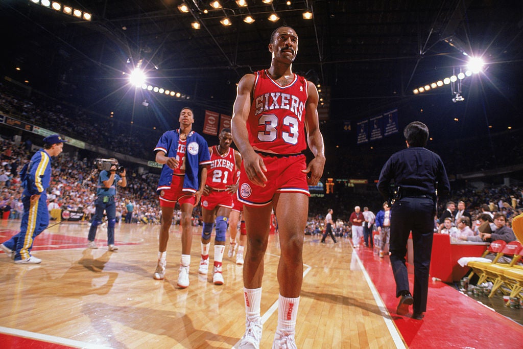 1989:  Hersey Hawkins #33 of the Philadelphia 76ers walks off the court during the 1988-1989 NBA season.  